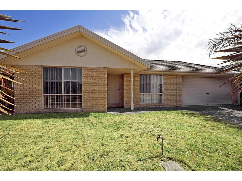 47 Storey Drive, Pakenham VIC 3810