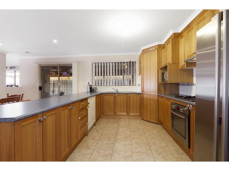 47 Storey Drive, Pakenham VIC 3810