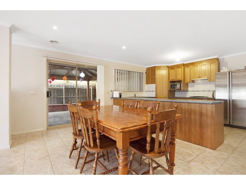 47 Storey Drive, Pakenham VIC 3810