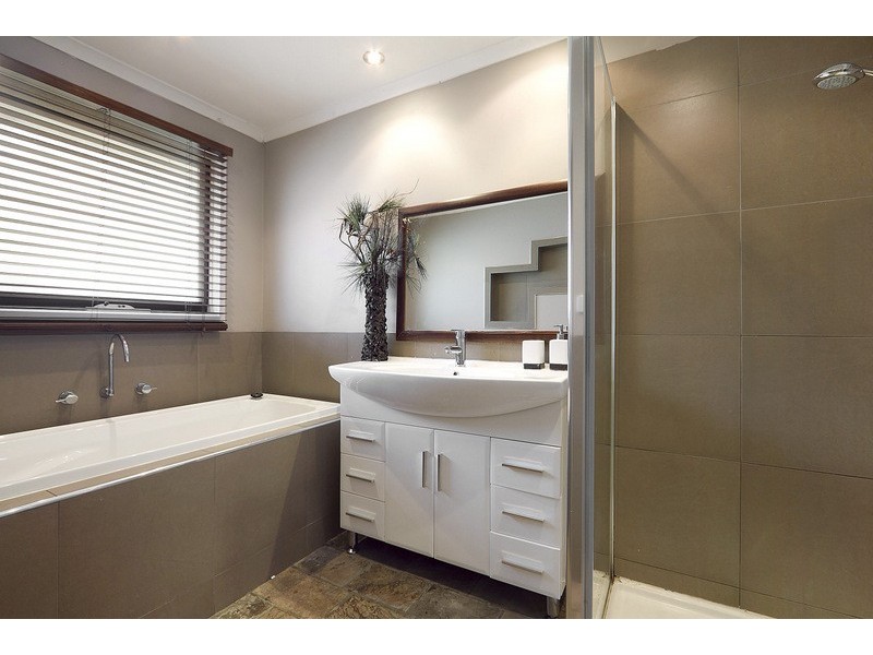 11 Isaac Court, Pakenham VIC 3810