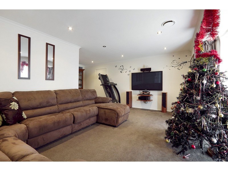 11 Isaac Court, Pakenham VIC 3810