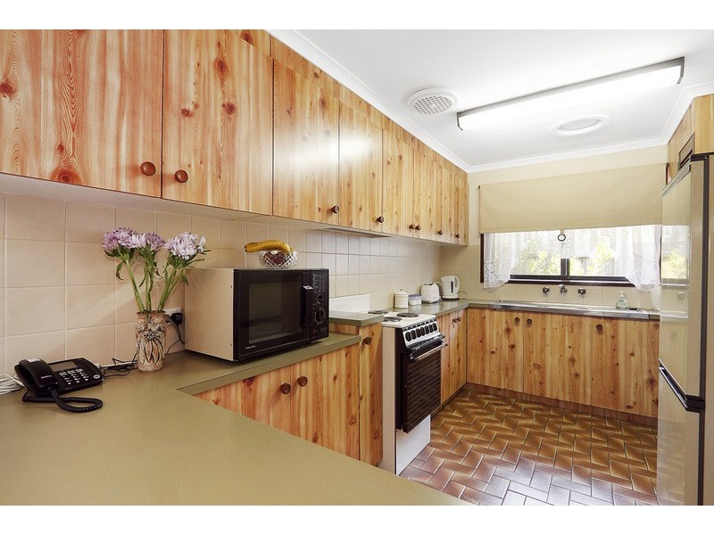 4/10 Wadsley Avenue, Pakenham VIC 3810