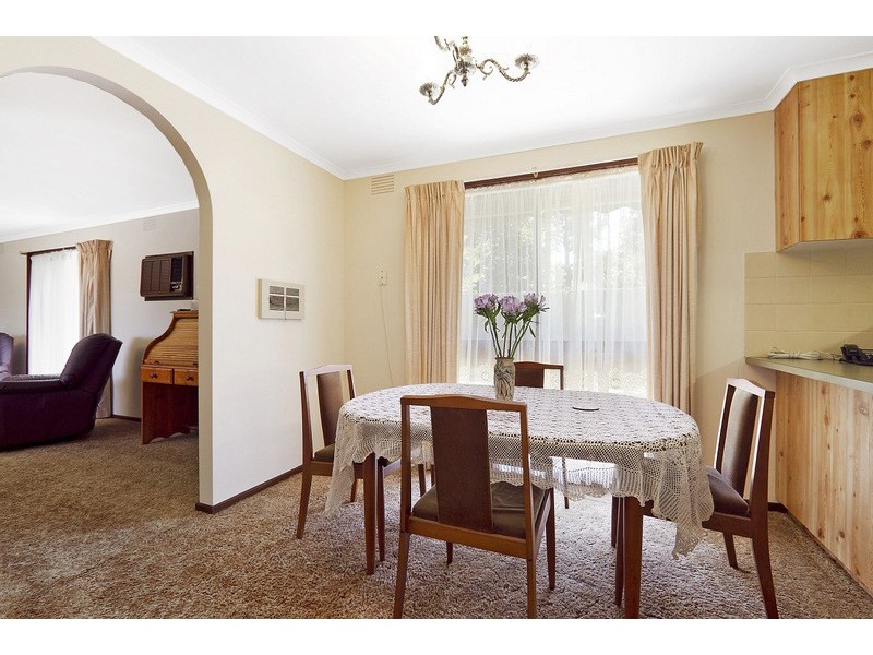 4/10 Wadsley Avenue, Pakenham VIC 3810