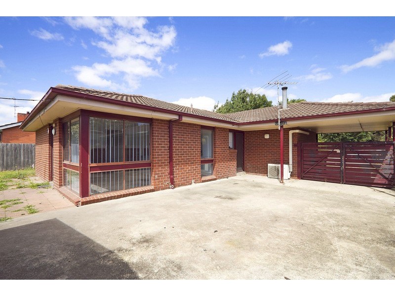 1/5 Hosking Court, Pakenham VIC 3810