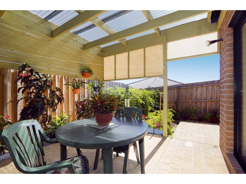 Unit 14/103 Army Road, Pakenham VIC 3810