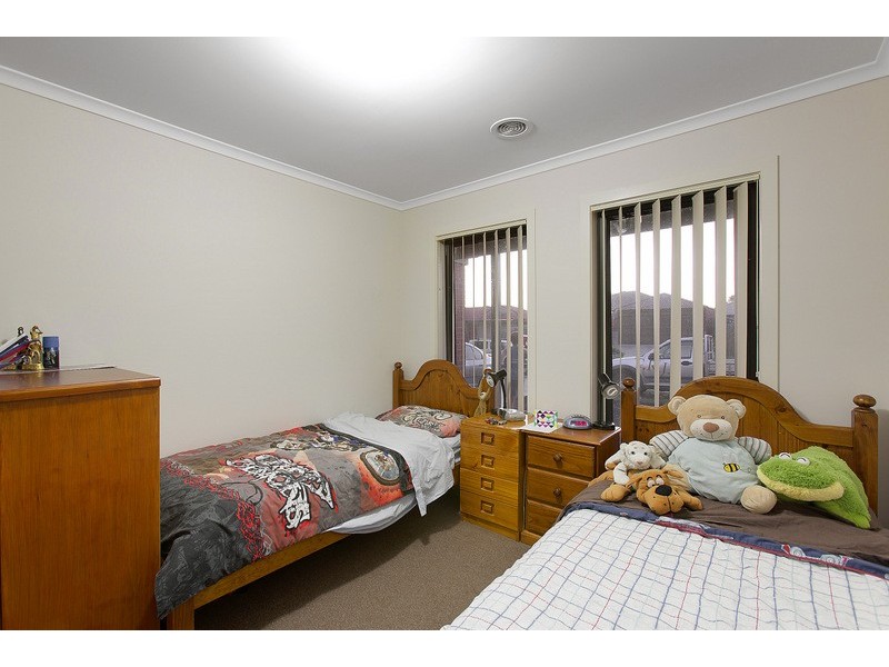 50 Pommel Street, Pakenham VIC 3810