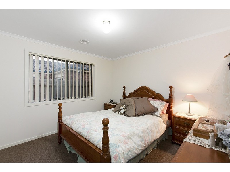 50 Pommel Street, Pakenham VIC 3810