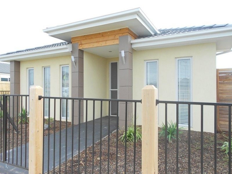 5 Fern Street, Officer VIC 3809