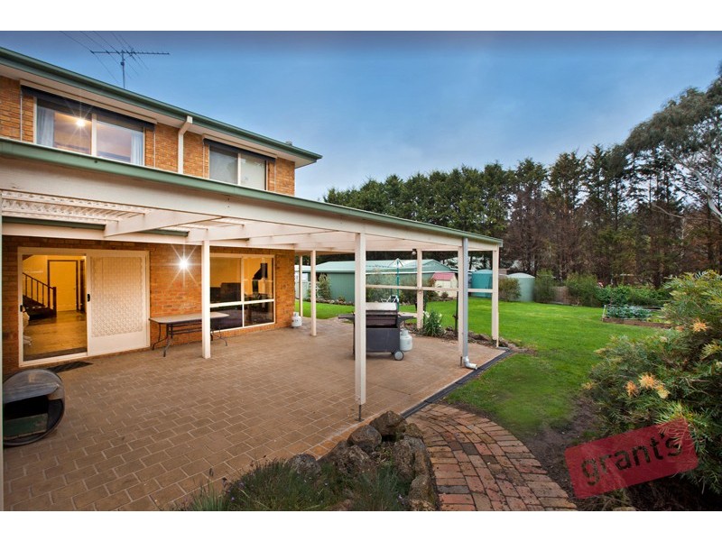 1 Quentin Court, Drouin VIC 3818
