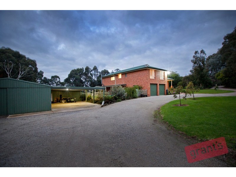 1 Quentin Court, Drouin VIC 3818
