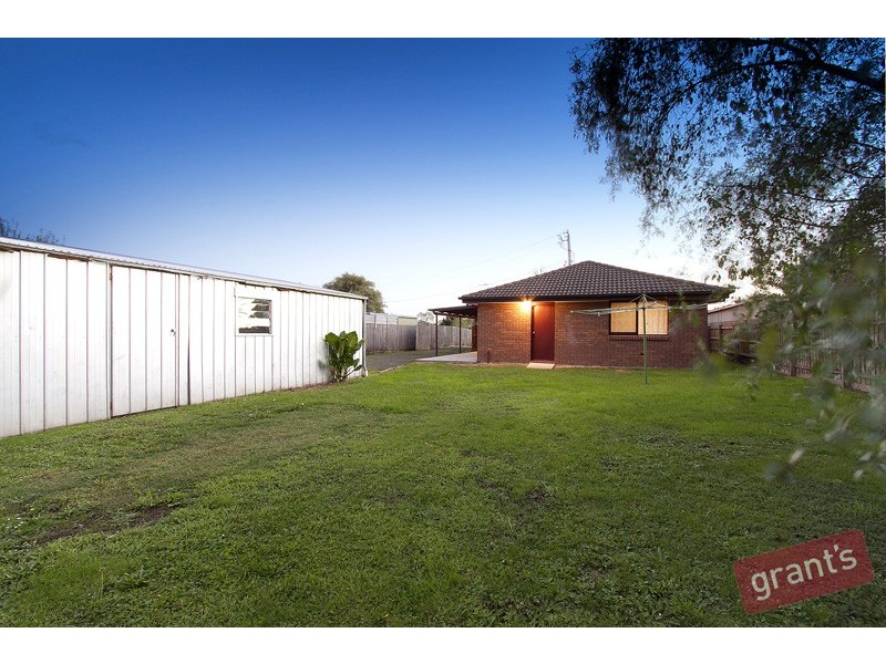 63 Simon Drive, Pakenham VIC 3810