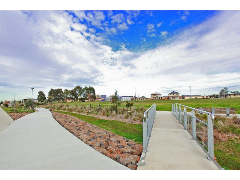 1 Turquoise Walk, Officer VIC 3809