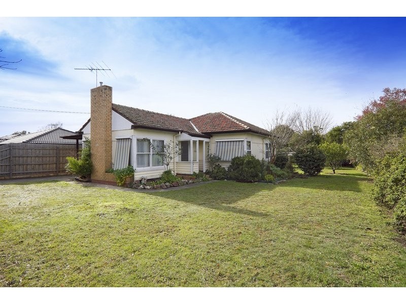 30 John Street, Pakenham VIC 3810