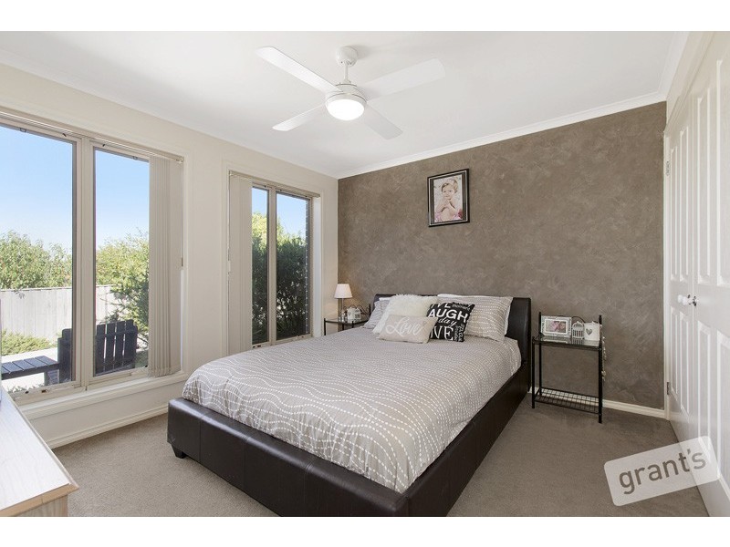 9/51 Leigh Drive, Pakenham VIC 3810