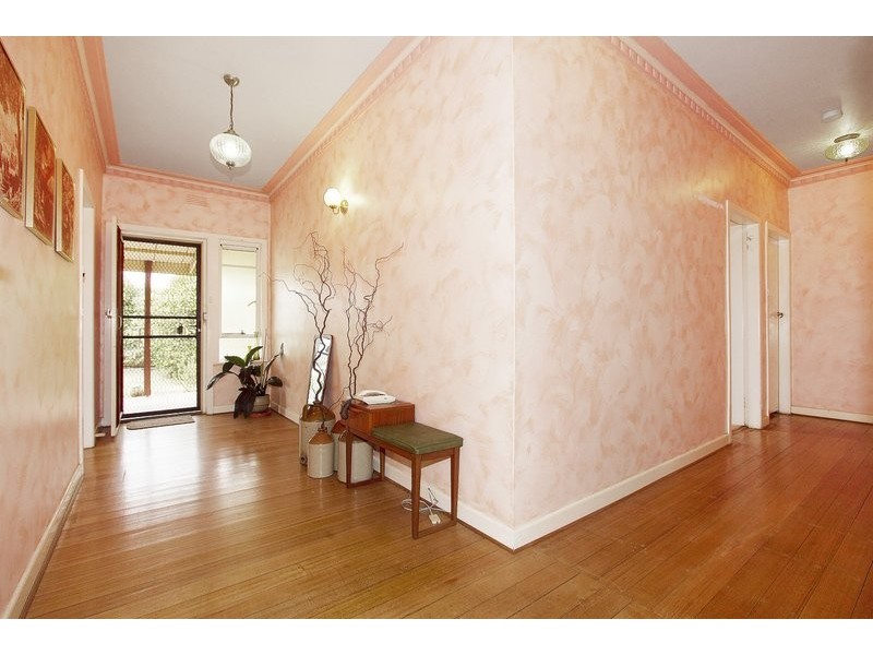 35 Rogers Street, Pakenham VIC 3810