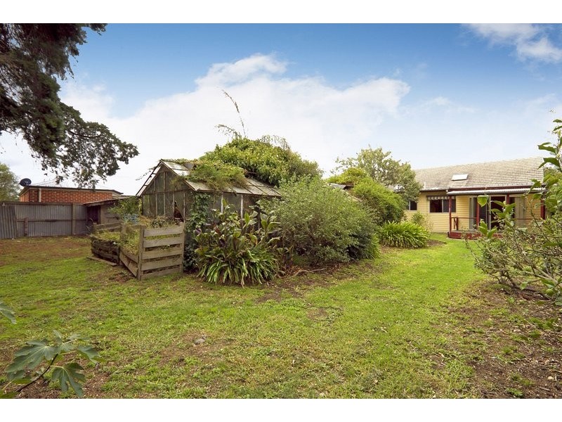 35 Rogers Street, Pakenham VIC 3810