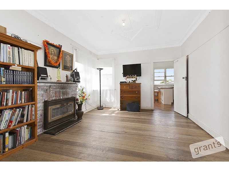 17 Campbell Street, Garfield VIC 3814