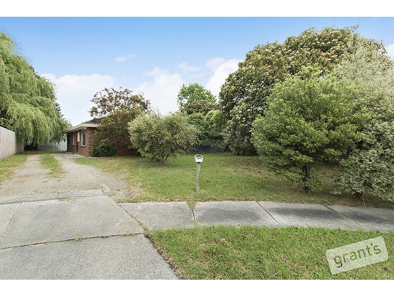 3 Suzanne Court, Pakenham VIC 3810