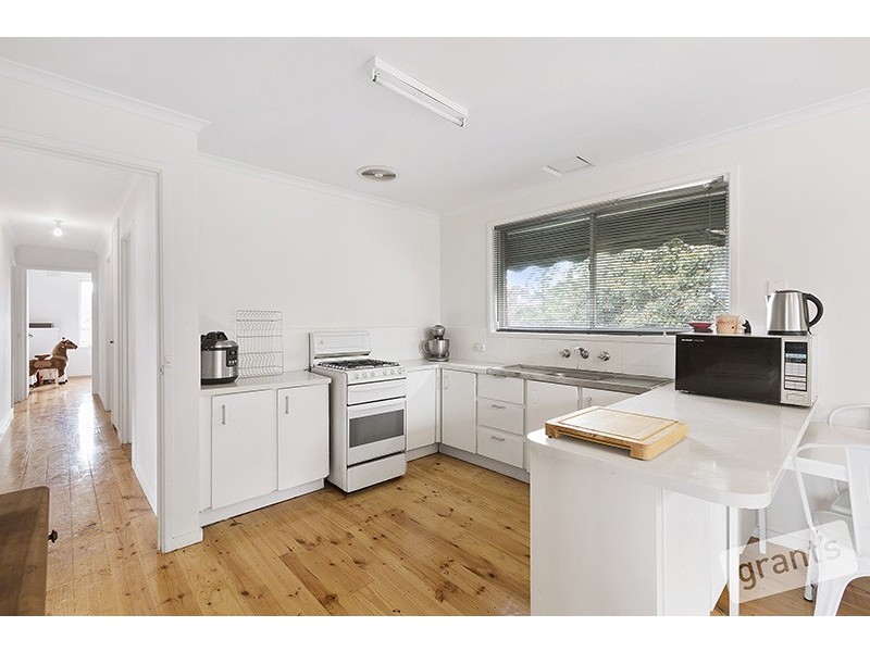 3 Suzanne Court, Pakenham VIC 3810