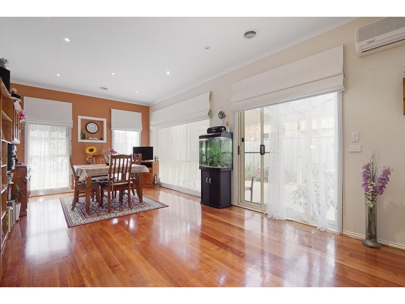 10 Clearwater Drive, Pakenham VIC 3810