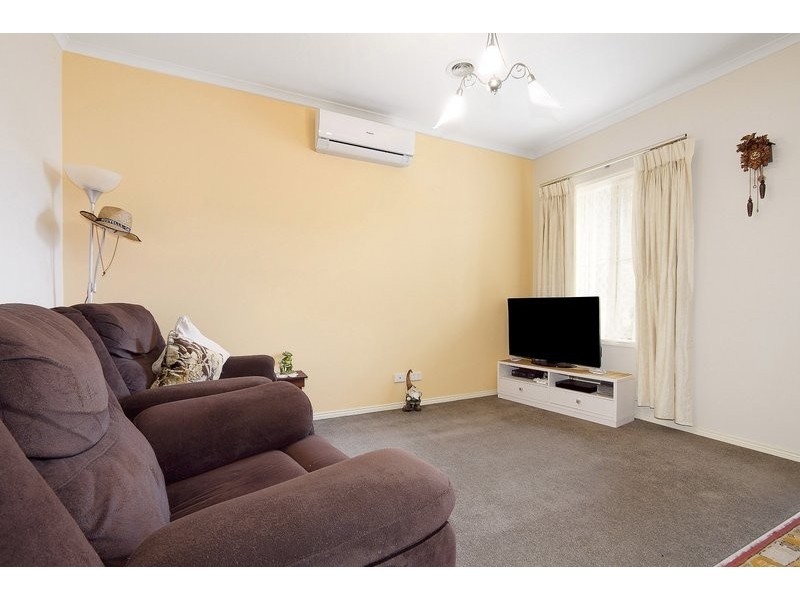 10 Clearwater Drive, Pakenham VIC 3810