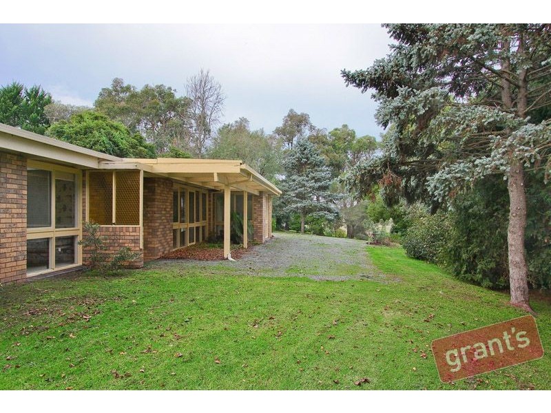 3-5 Jefferson Road, Garfield VIC 3814