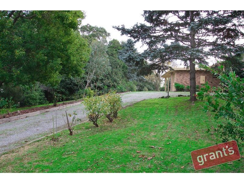 3-5 Jefferson Road, Garfield VIC 3814