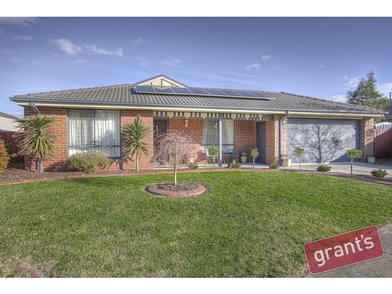 34 Grevillea Place, Pakenham VIC 3810