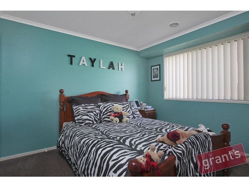 34 Grevillea Place, Pakenham VIC 3810