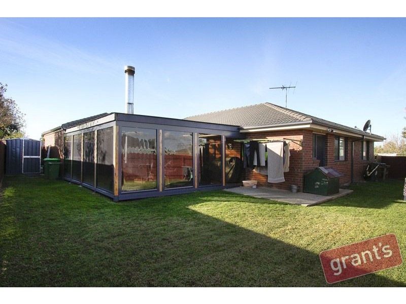 34 Grevillea Place, Pakenham VIC 3810
