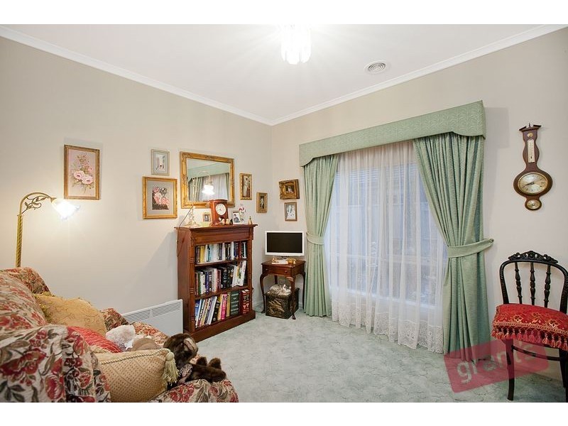 7 Stokes Green, Pakenham VIC 3810