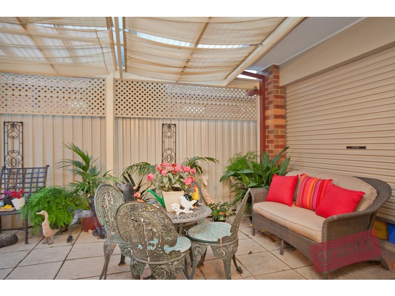 7 Stokes Green, Pakenham VIC 3810