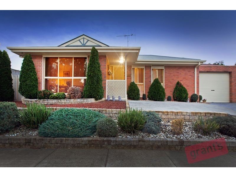 1/3 Hillrise Court, Pakenham VIC 3810