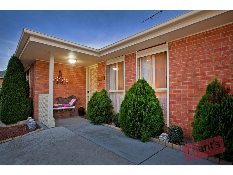 1/3 Hillrise Court, Pakenham VIC 3810