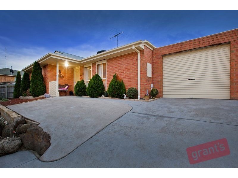 1/3 Hillrise Court, Pakenham VIC 3810