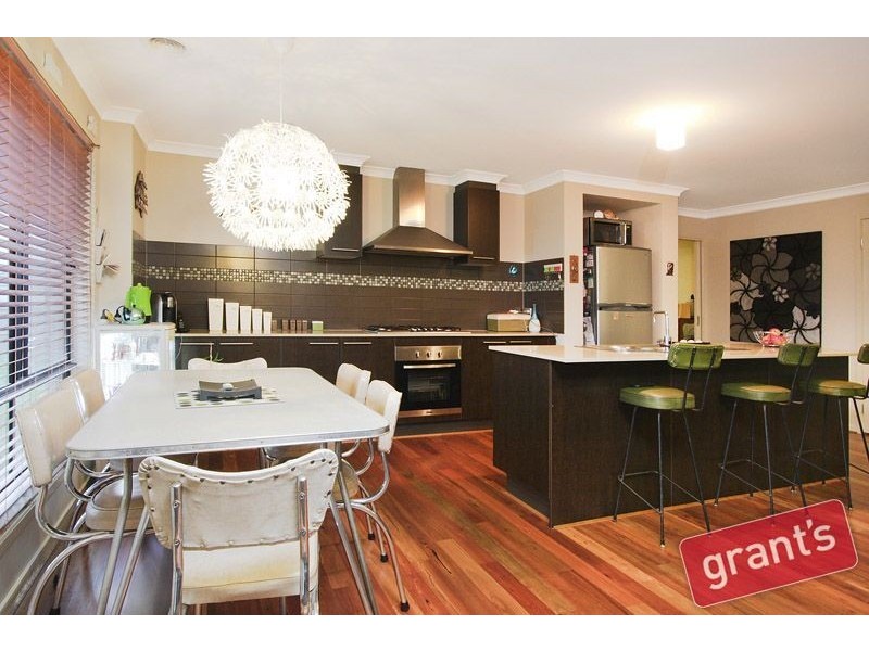 47 Gallery Way, Pakenham VIC 3810