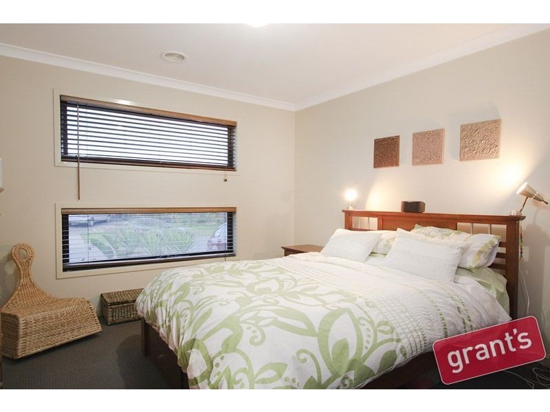 47 Gallery Way, Pakenham VIC 3810