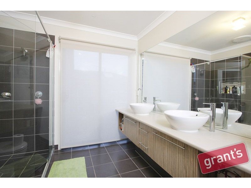 47 Gallery Way, Pakenham VIC 3810