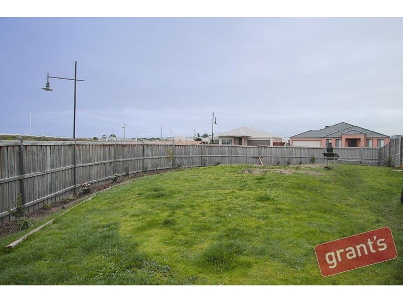 47 Gallery Way, Pakenham VIC 3810