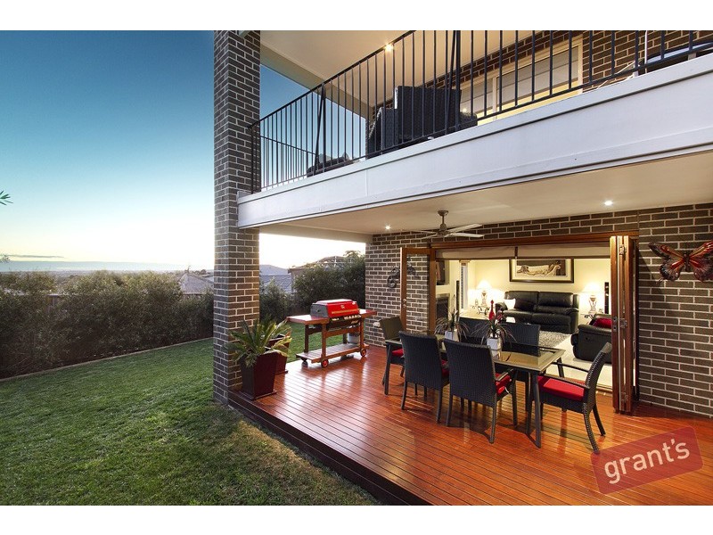 34 Cambridge Drive, Berwick VIC 3806