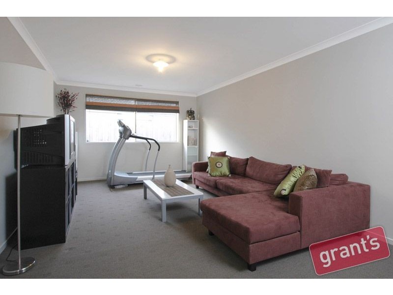 44 Webster Way, Pakenham VIC 3810