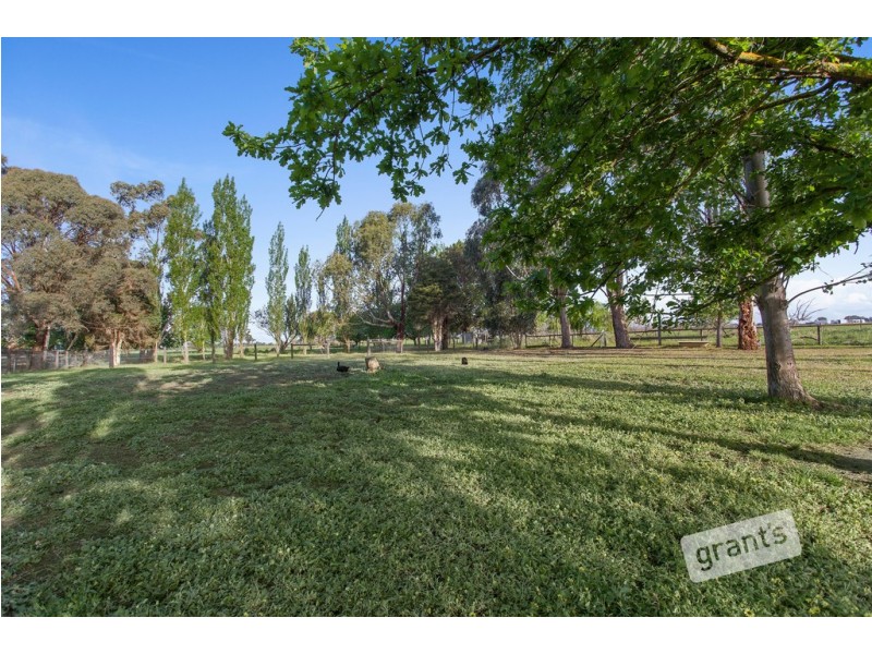 520 Koo Wee Rup Road, Pakenham South VIC 3810