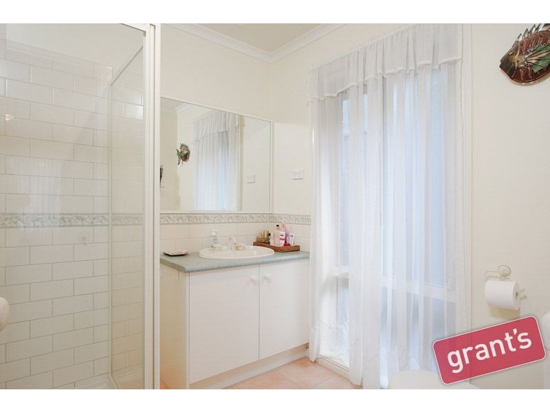 3 Pioneers Crescent, Pakenham VIC 3810