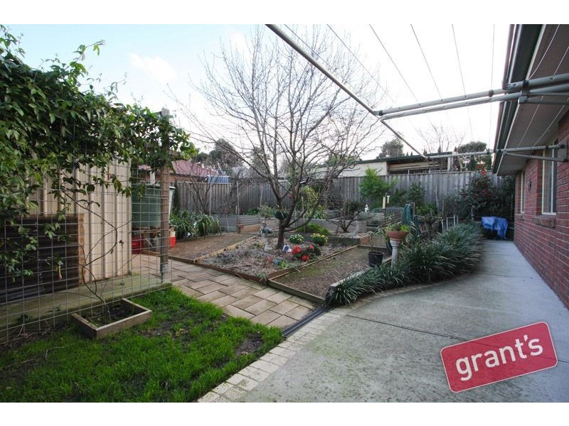 3 Pioneers Crescent, Pakenham VIC 3810