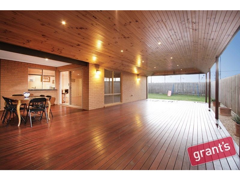 7 Scordia Place, Pakenham VIC 3810