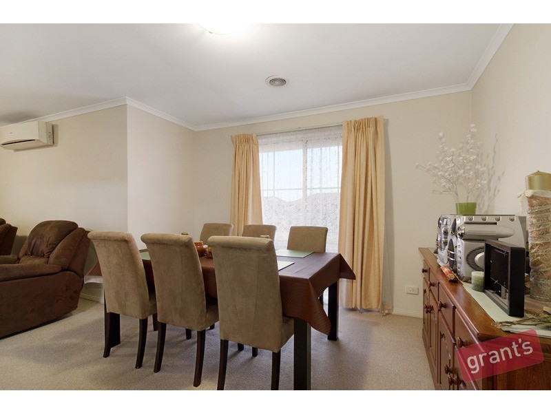 4 Stanton Court, Pakenham VIC 3810