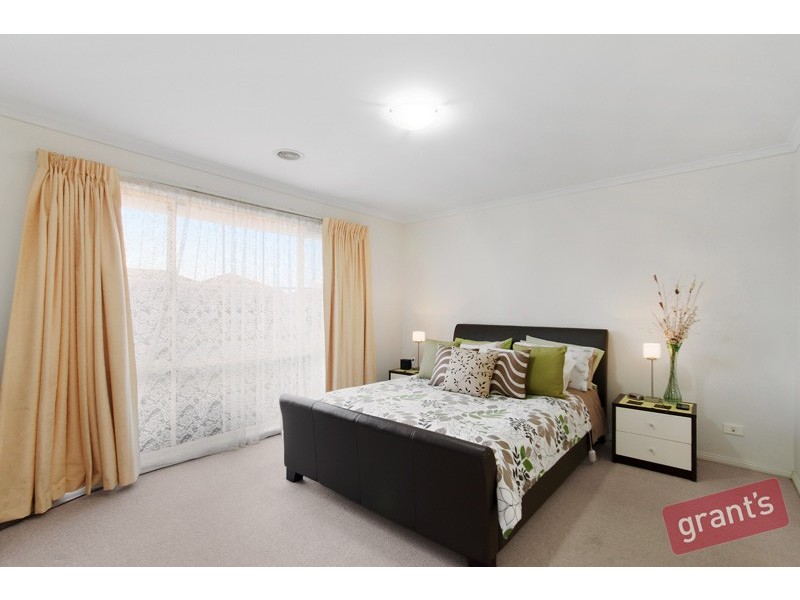 4 Stanton Court, Pakenham VIC 3810