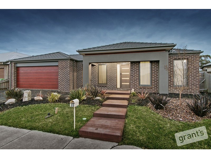 22 Caitlin Drive, Pakenham VIC 3810