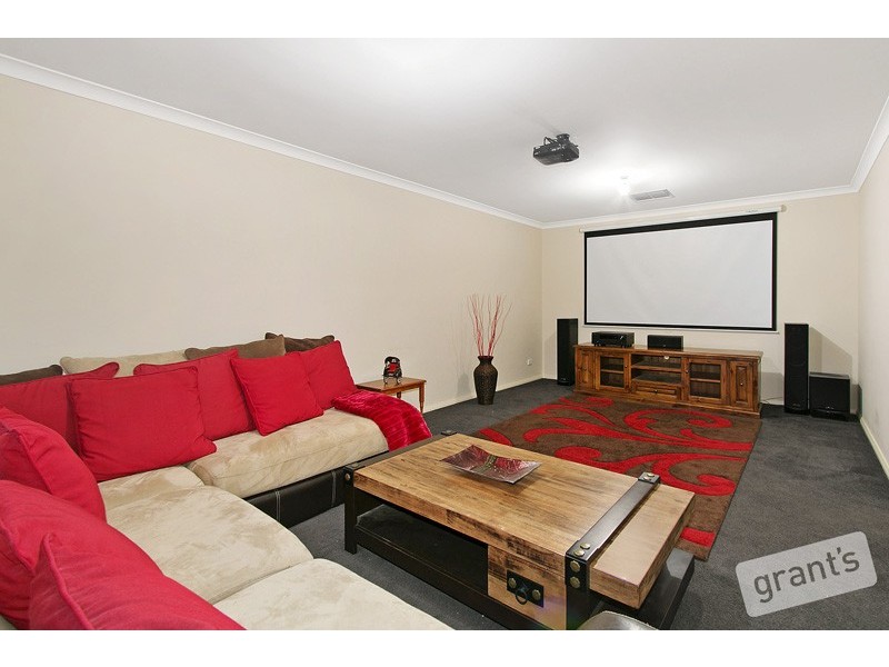 22 Caitlin Drive, Pakenham VIC 3810