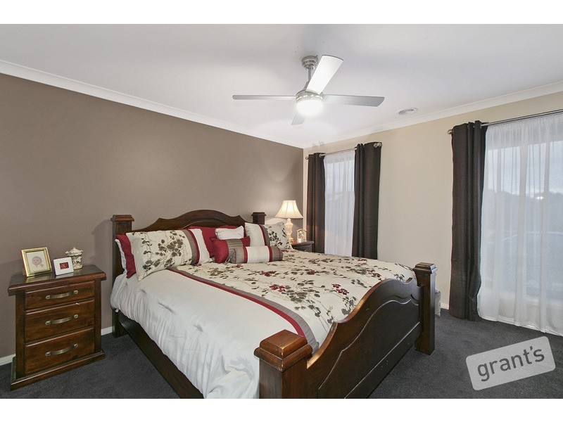 22 Caitlin Drive, Pakenham VIC 3810